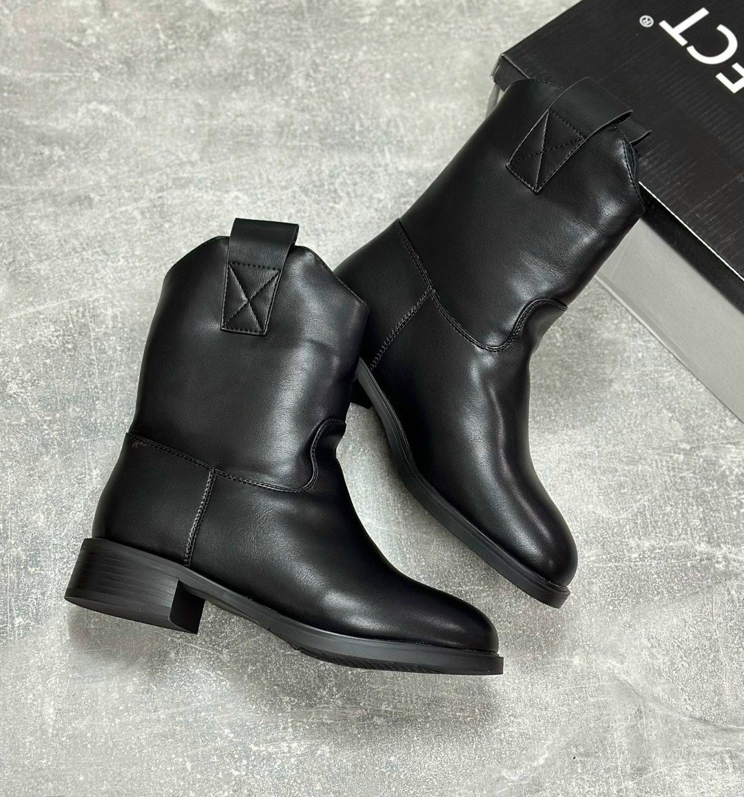 ,женские казаки, женская,полусапожки казаки,женские ботинки