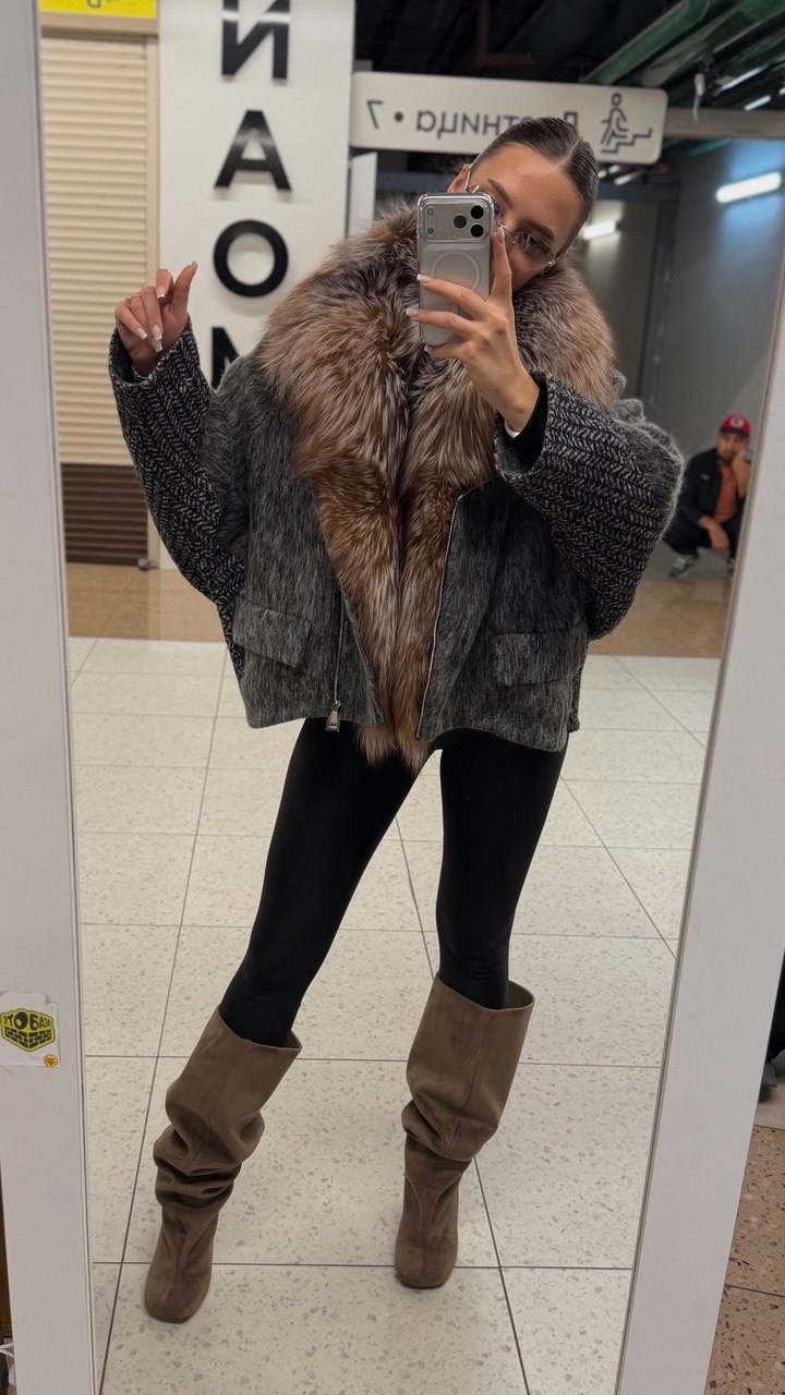 куртка с мехом,пуховики с мехом,пуховики с натуральным мехом,меховые куртки,куртка с натуральный мехом