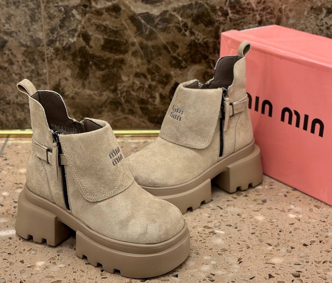 ,женские ботинки,женская ,ботинки miu miu,ботинки замшевые