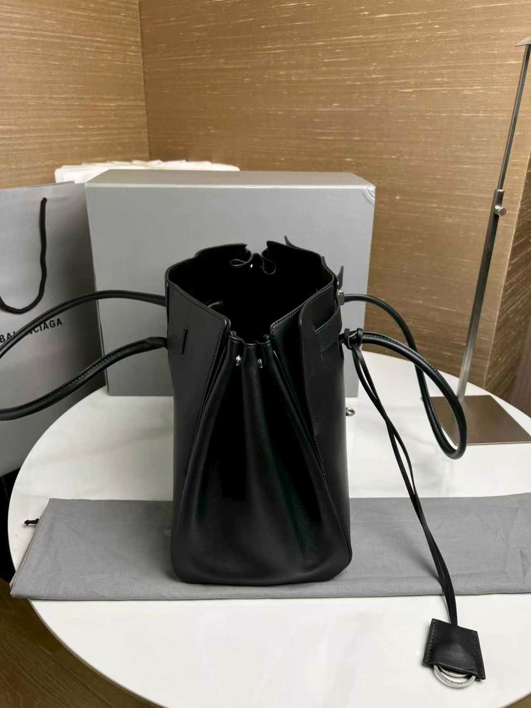 сумка,сумки balenciaga,модная сумка,сумка женская balenciaga,женские сумки