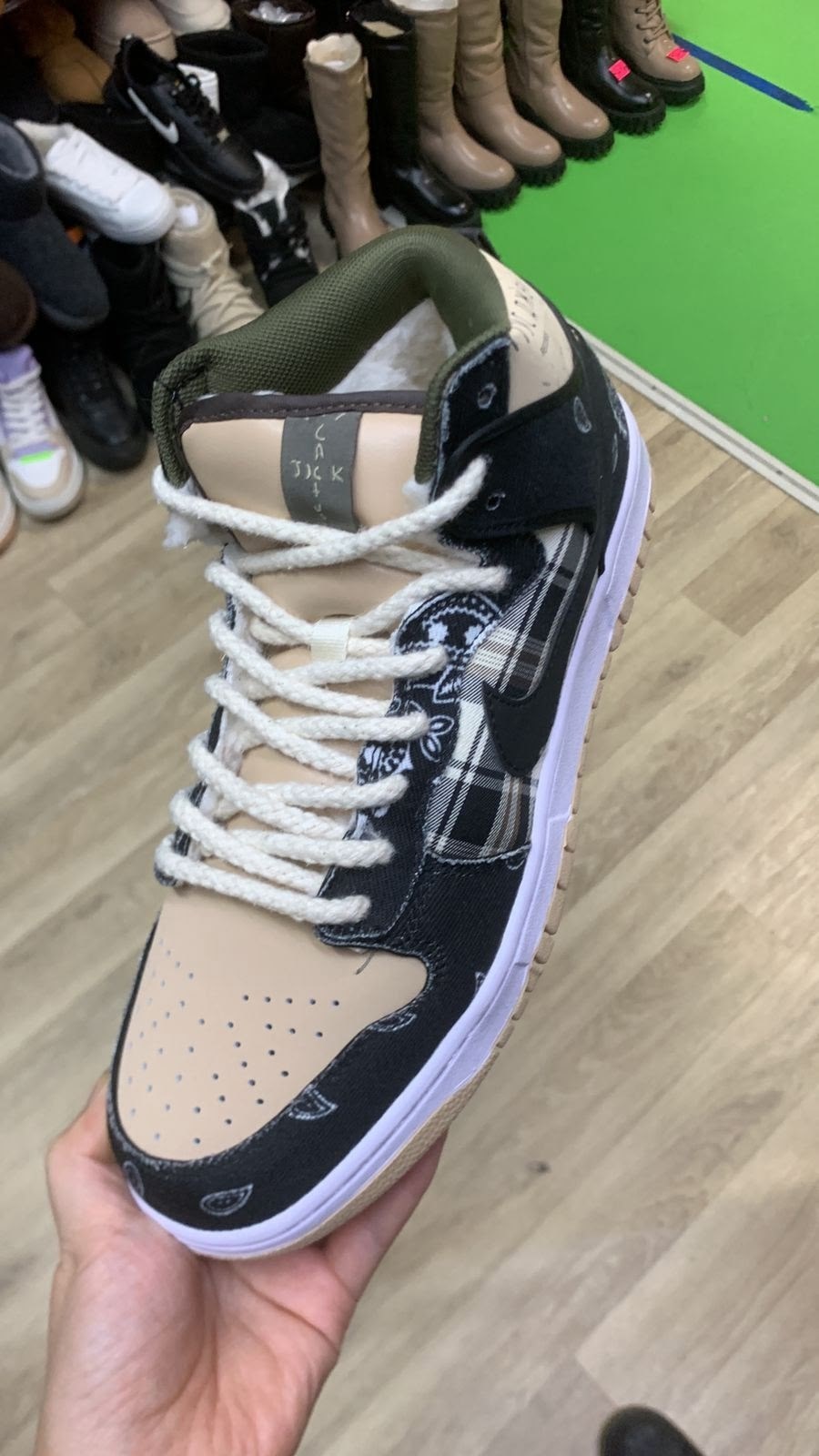 nike sb dunk low travis scott,nike sb dunk travis scott,кроссовки,кроссовки nike зимние,nike sb dunk low x travis scott