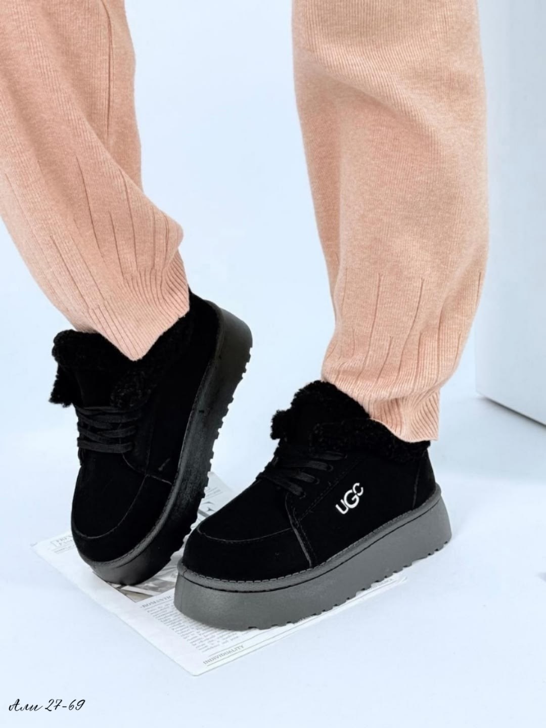 зимняя женская ,женские ботинки зимние,,угги женские,кроссовки женские зимние