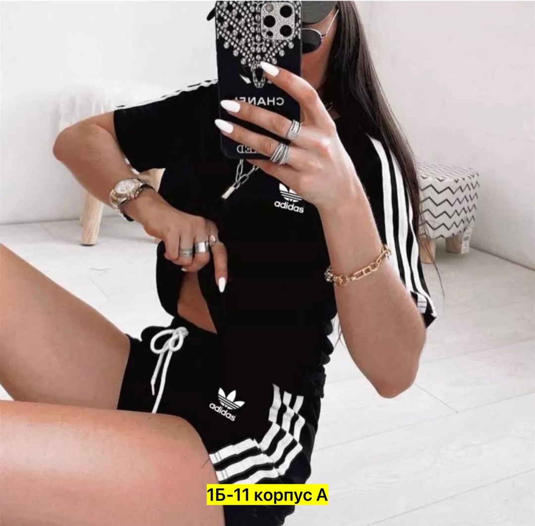 летние костюмы,костюмы спортивные женские,спортивный костюм женский adidas,костюм белый,спортивные костюм