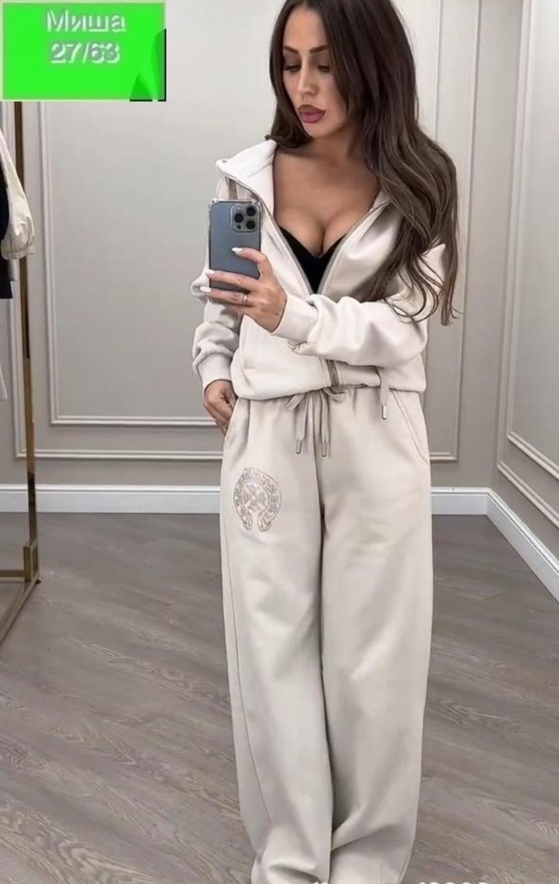 стильные костюмы,трикотажные костюмы,костюмы спортивные,костюм на флисе,женские спортивные костюмы