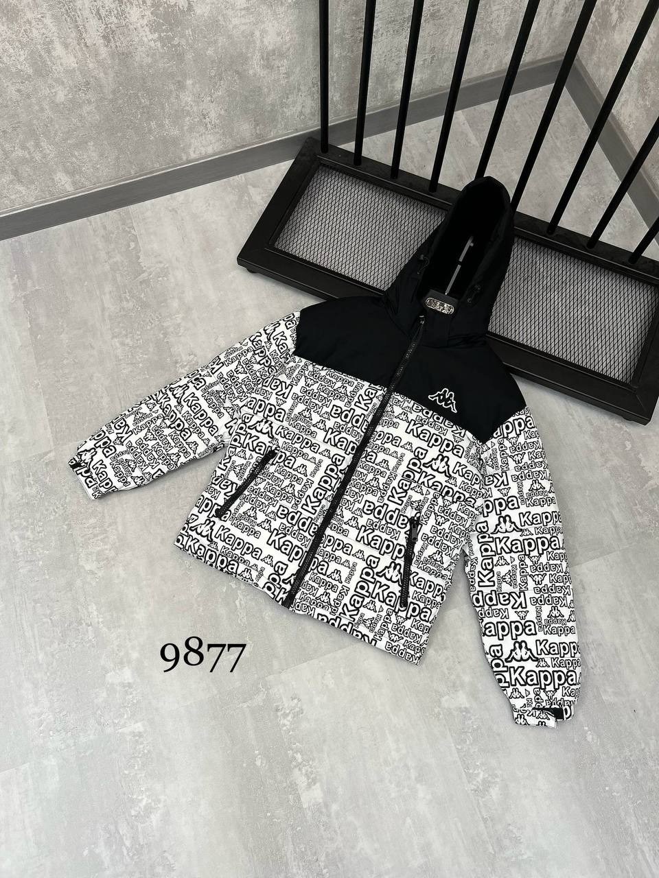 пуховик кристиан диор женский,пуховик двусторонний,модные пуховики,демисезонная куртка,куртка с принтом