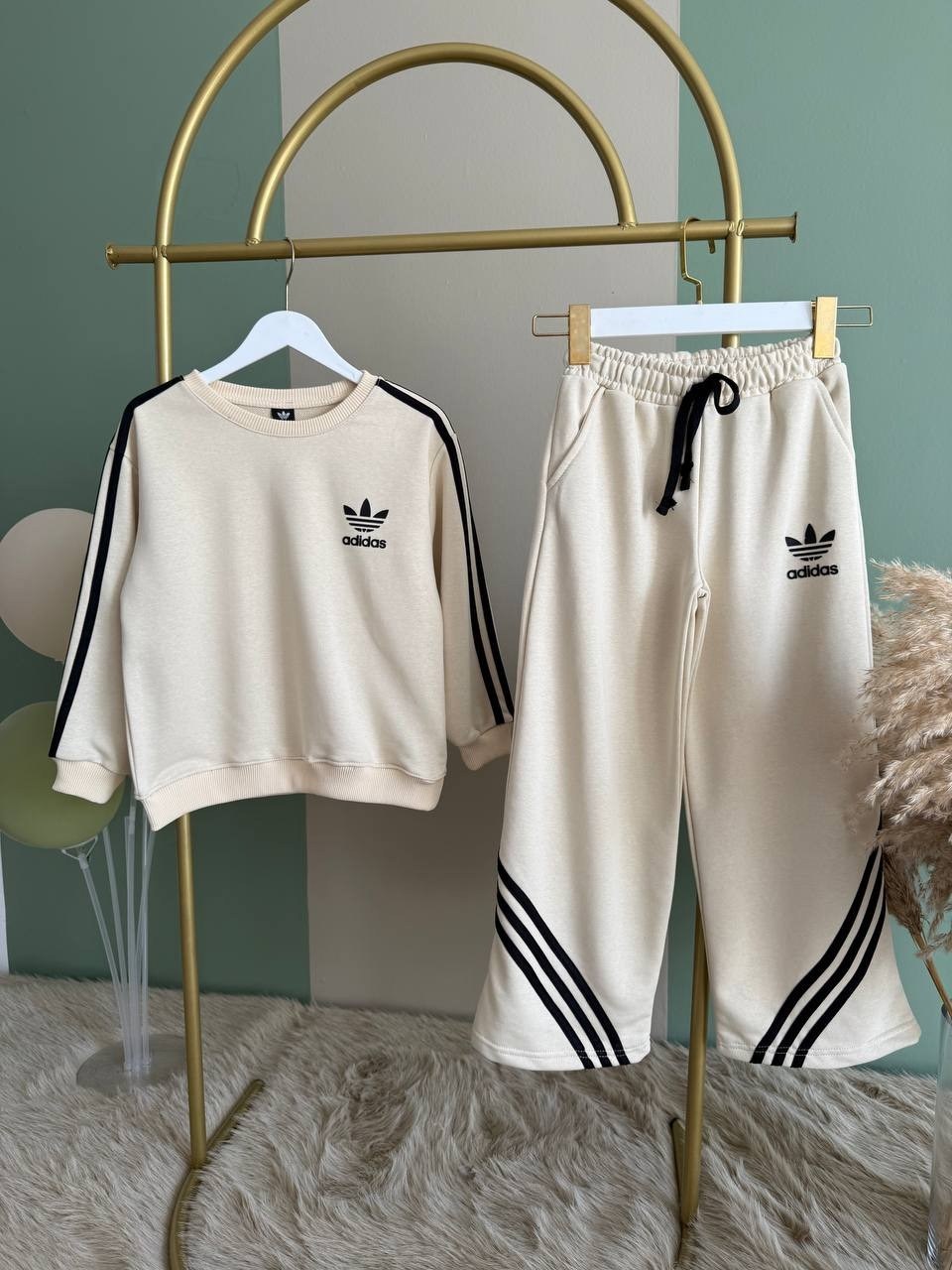 детский спортивный костюм adidas,спортивный костюм adidas,детский спортивный костюм adidas originals,костюм для девочек adidas,спортивный костюм adidas originals