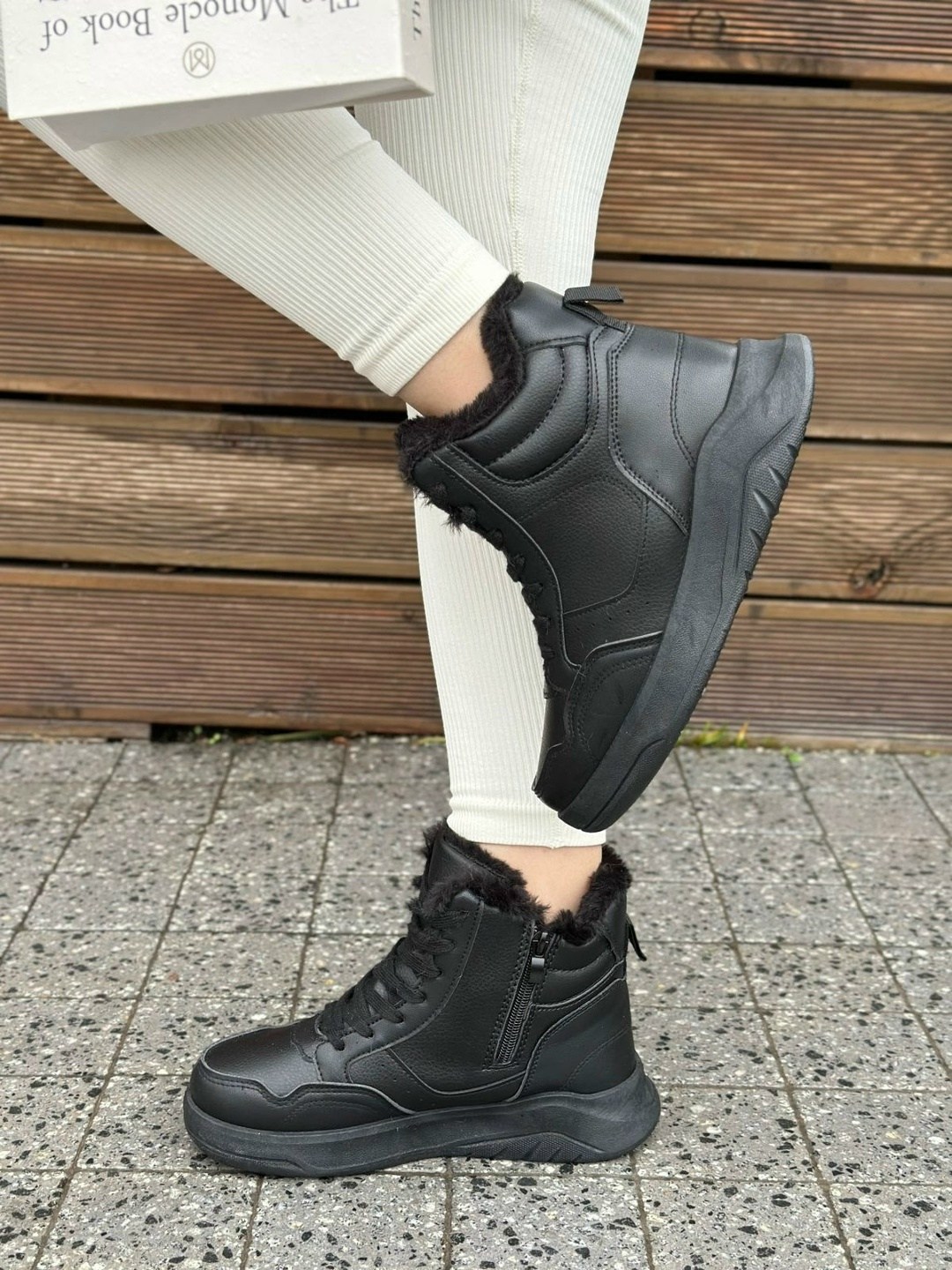 ,кроссовки для женщин,кроссовки женскиe,зимние кроссовки женские,женские массивные кроссовки