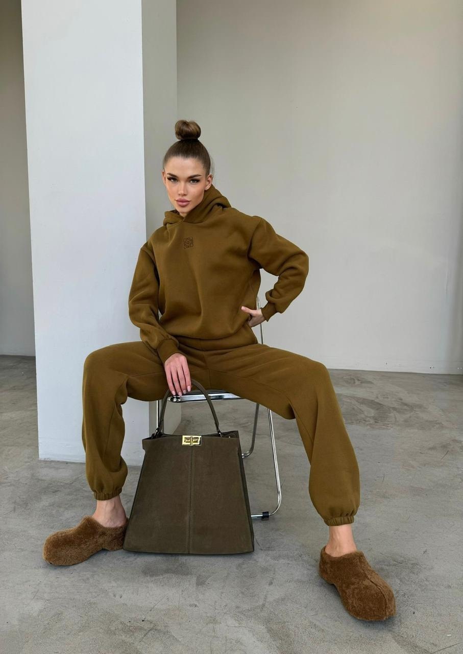 костюм тройка с курткой,костюм женский на флисе,стильные костюмы,модная куртка,костюм на флисе