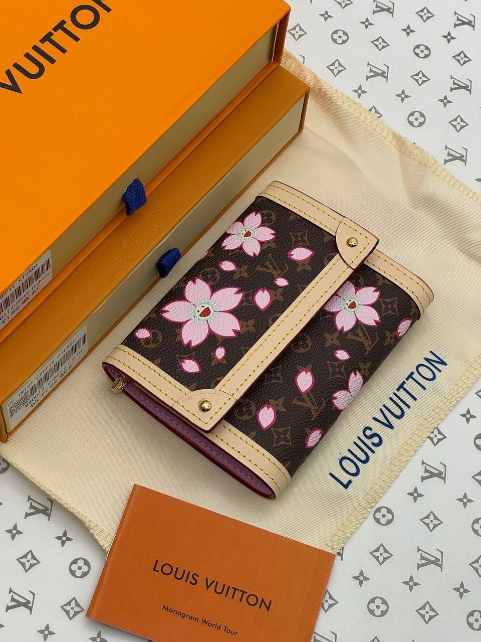 кошелек луи витон женский,louis vuitton takashi murakami,louis vuitton monogram,кошелек луи виттон,кошелек женский луи виттон