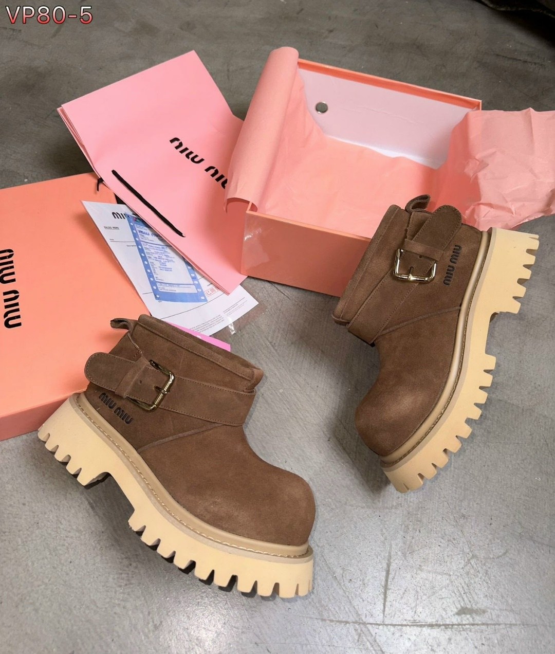 ,угги женские, женская,зимняя  женская,ботинки зимние замшевые на платформе