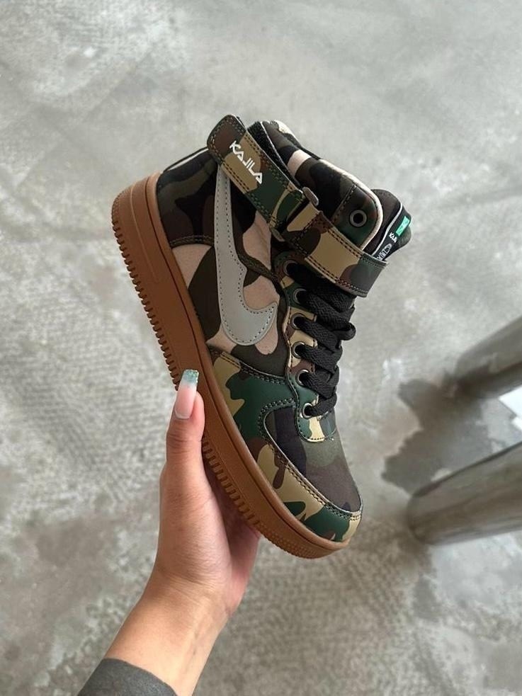 кроссовки,женские кроссовки,модные кроссовки,nike sb dunk high,кроссовка