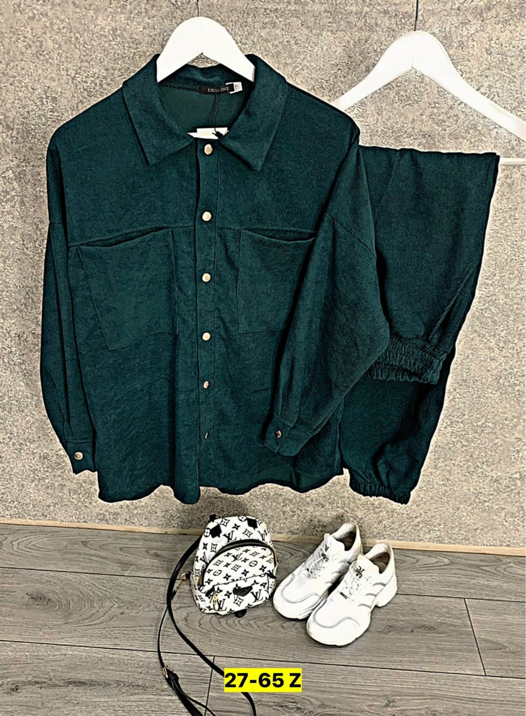 костюм фиолетовый,женский костюм из микровельвета брючный в сиреневый,костюм с рубашкой,костюм двойка вельвет,вельветовые костюмы