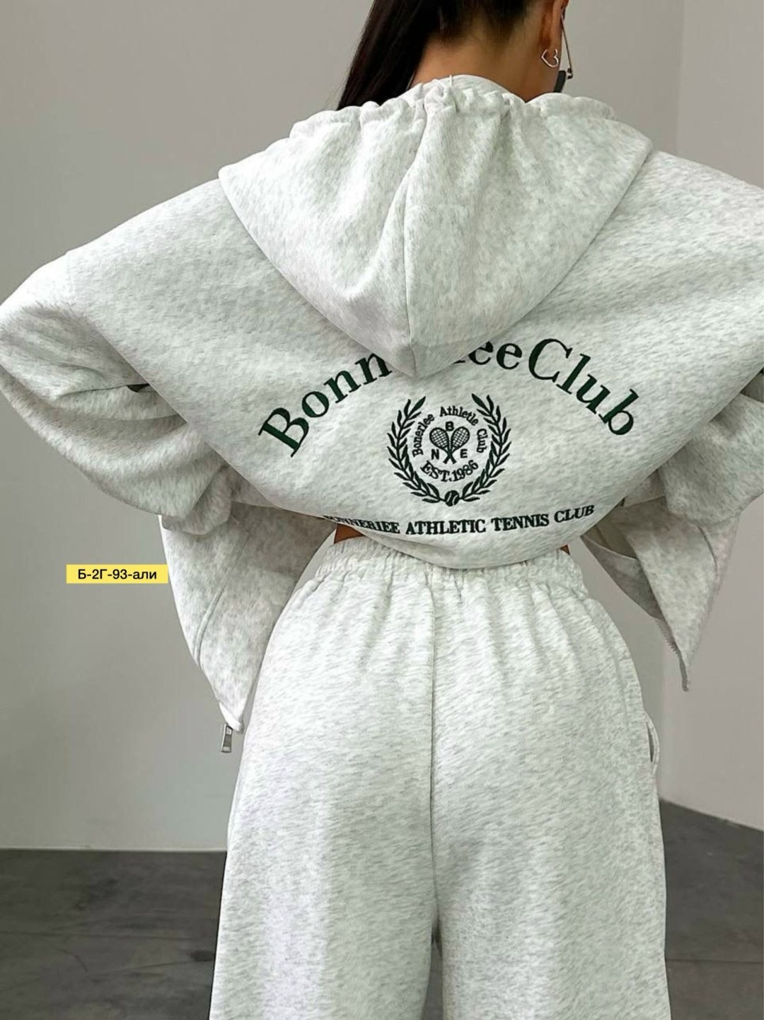 модные костюмы,костюмы спортивные,костюмы женский,костюм для женщин,свитшот и толстовка