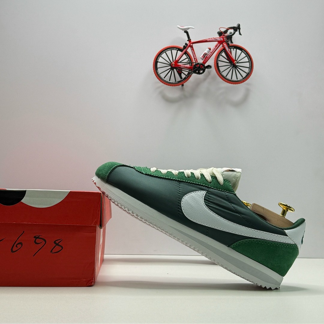 кроссовки мужские nike cortez,кроссовки nike cortez,nike cortez classic,nike cortez vintage,кроссовки