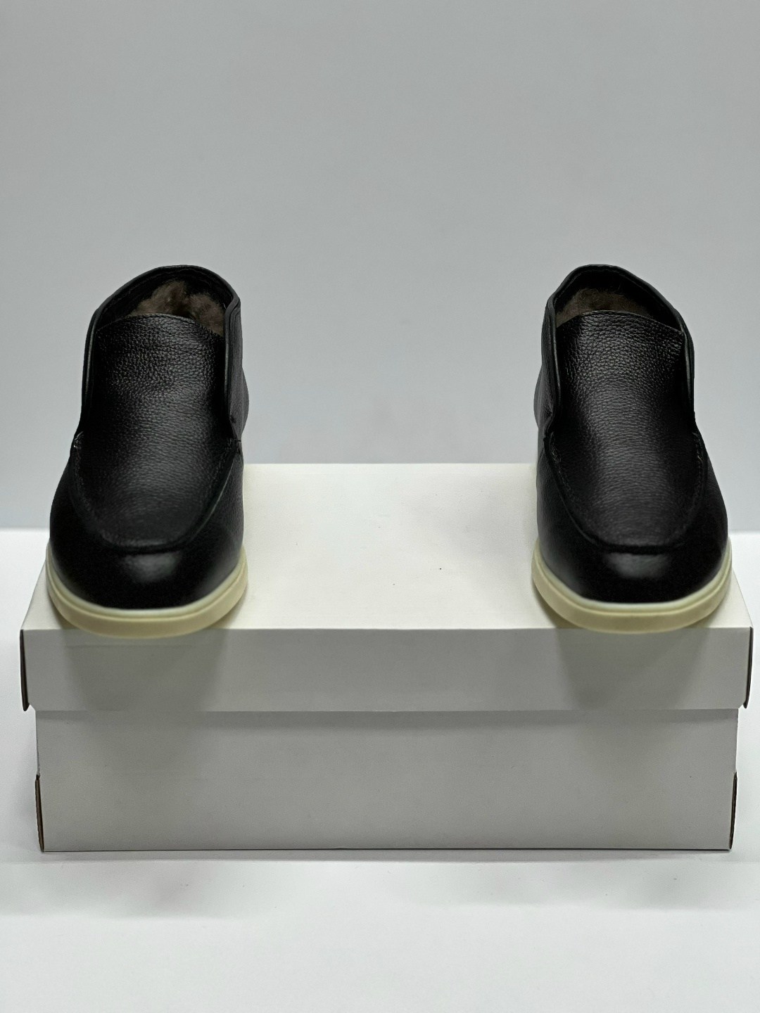 ,лоферы мужские,мужские кожаные лоферы,мужские утепленные лоферы,лоферы мужские loro piana