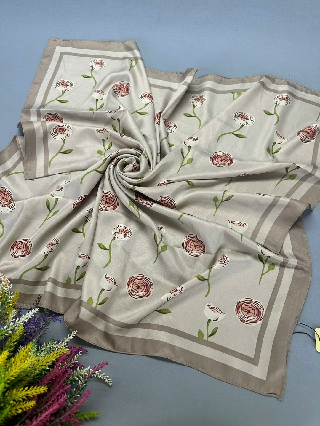 шелковые платки,женские платки,шелковый женский платок,платок палантин,платка