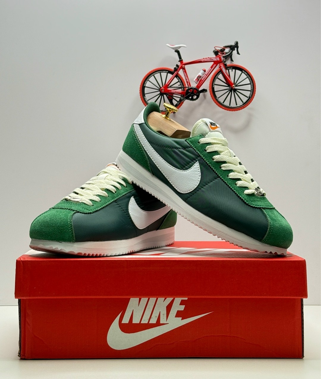 кроссовки мужские nike cortez,кроссовки nike cortez,nike cortez classic,nike cortez vintage,кроссовки