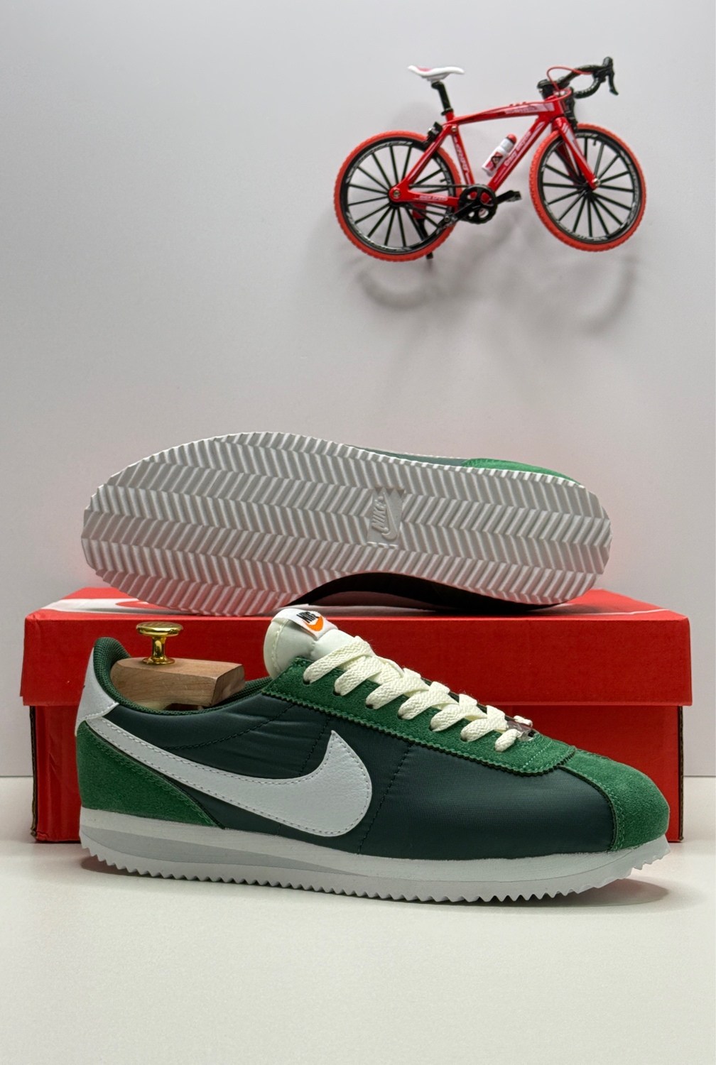 кроссовки мужские nike cortez,кроссовки nike cortez,nike cortez classic,nike cortez vintage,кроссовки