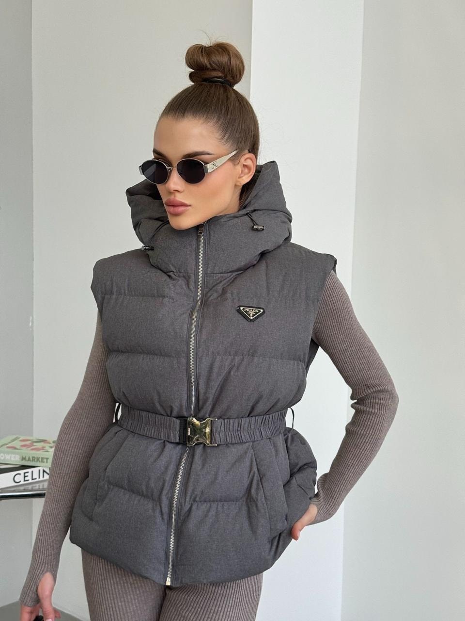 жилетка женская,жилет,жилет теплый,серая жилетка,демисезонная жилетка