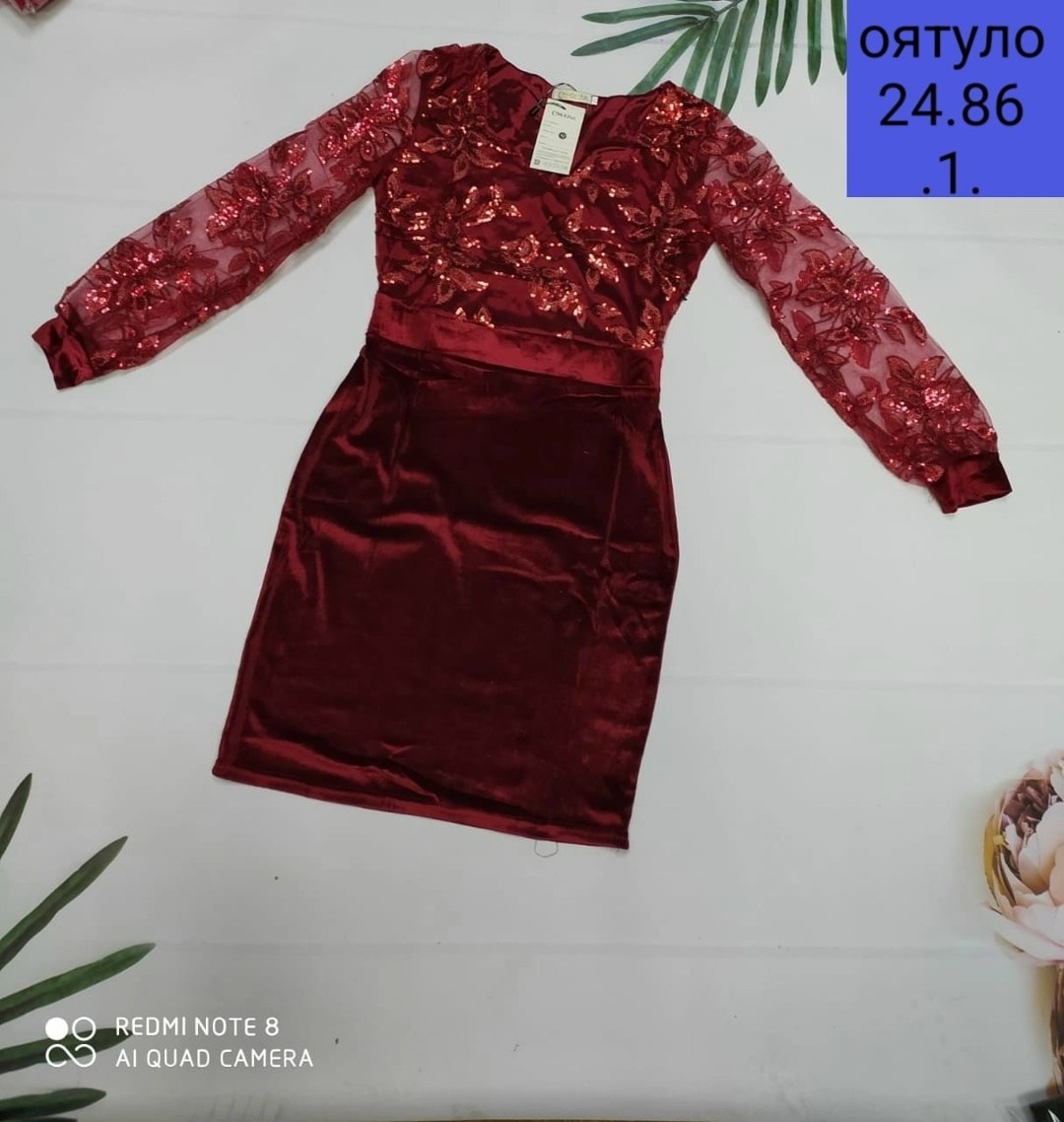 платья из гипюра,платье гипюр,велюровое платье с гипюром,нарядное платье,кружевные платья
