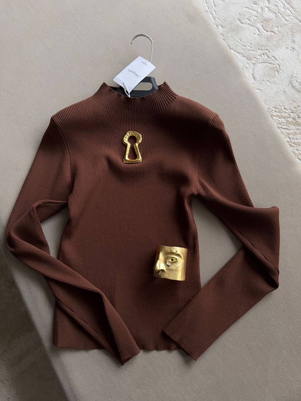 коричневая водолазка женская,женские свитера,коричневый свитер,джемпер с воротом,женские джемпера