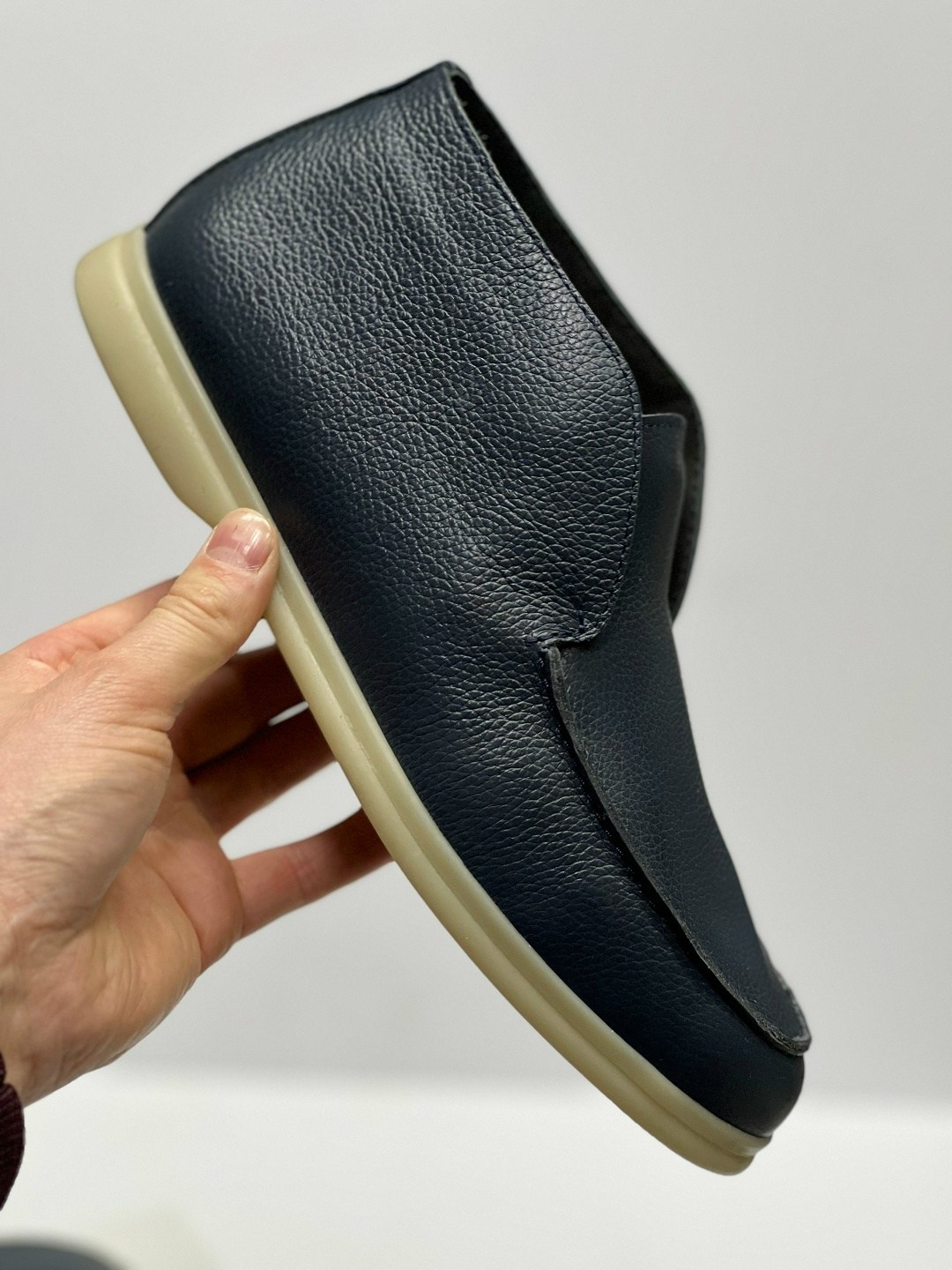 ,лоферы мужские loro piana,лоферы мужские,мужские кожаные лоферы,мужские ботинки