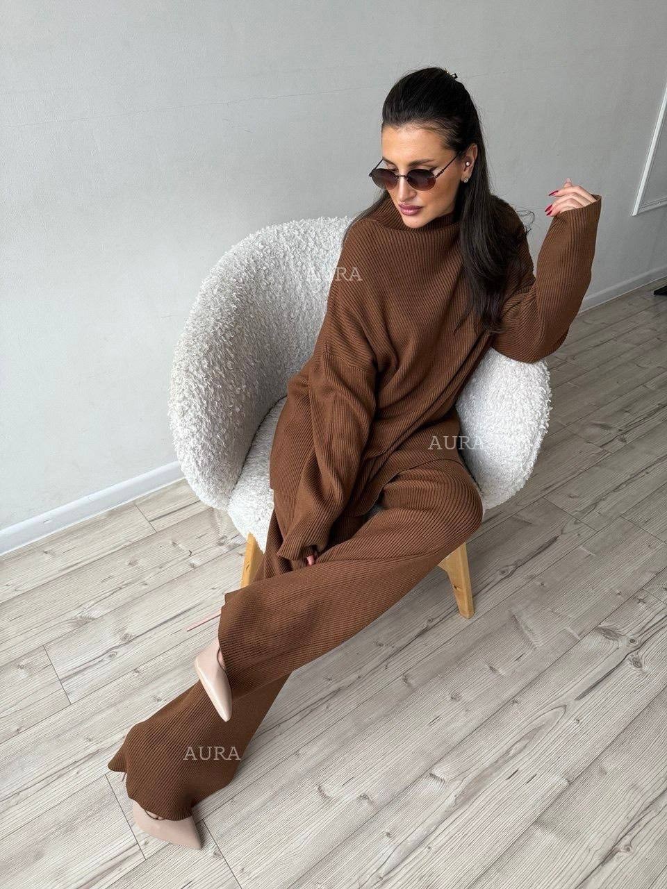 костюм кашемировый,костюм коричневый,костюмы брючные,костюм с брюками,вязаные костюмы