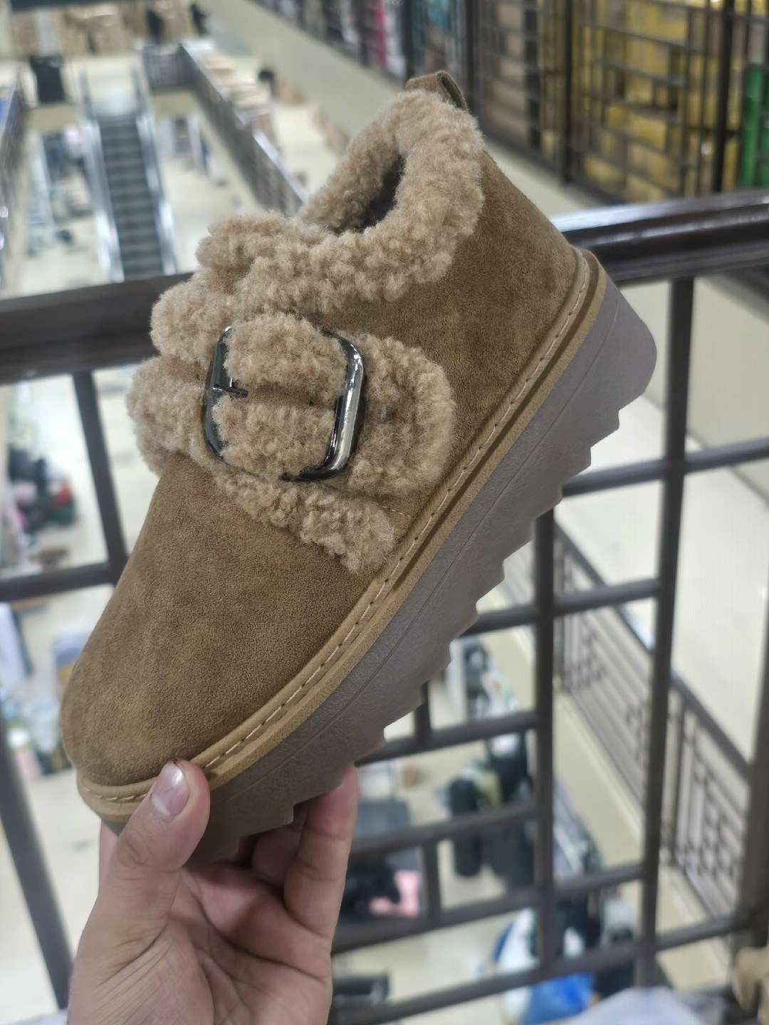 ,женские угги,угги женские зимние,зимняя женская ,угги зимние на платформе