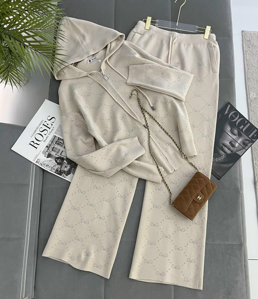 костюмы брючные,стильные костюмы,трикотажные костюмы,костюмы комплекты,костюмы двойки