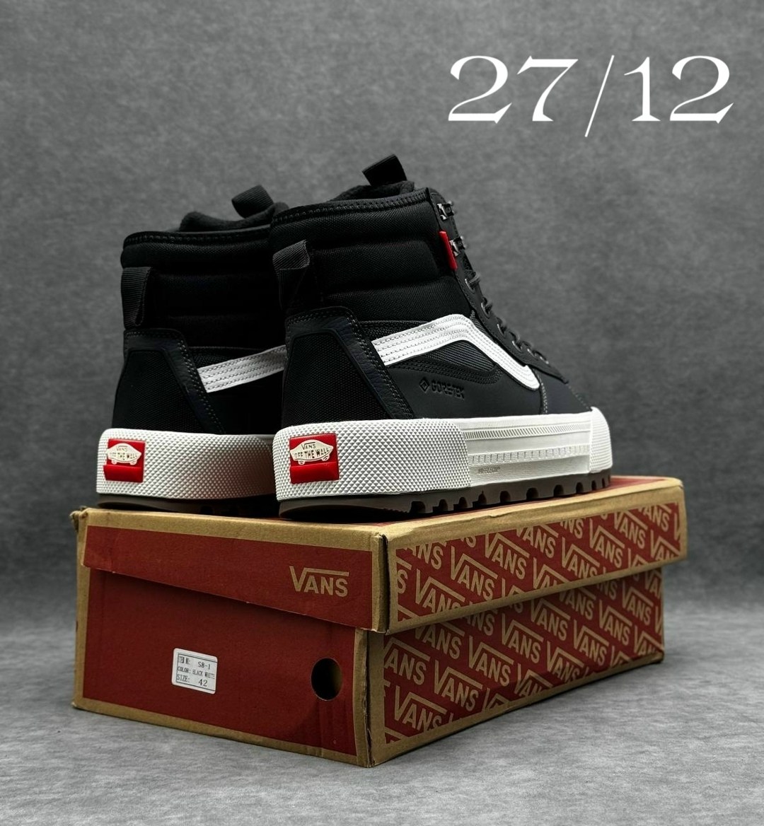 ,высокие кроссовки,высокие кеды,оригинальные кроссовки,кроссовки черный