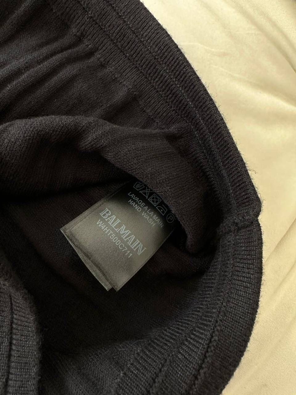 платье balmain бандажное,платье balmain,платье balmain черный,платье с пуговицами,платье в стиле