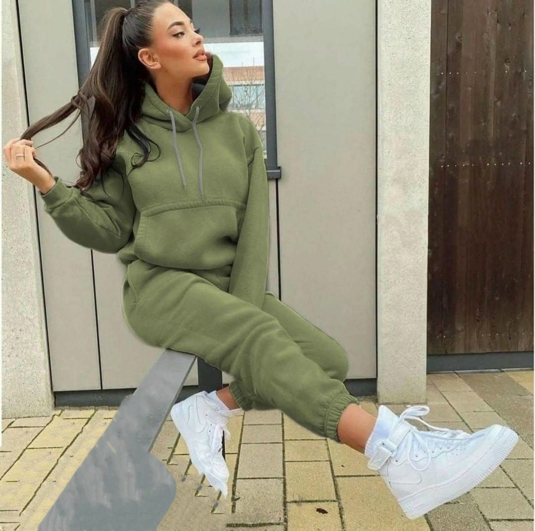 женский костюм на флисе,cпортивный костюм женский на флисе,теплый костюм на флисе,спортивный костюм теплый на флисе,cпортивный костюм женский теплый на флисе