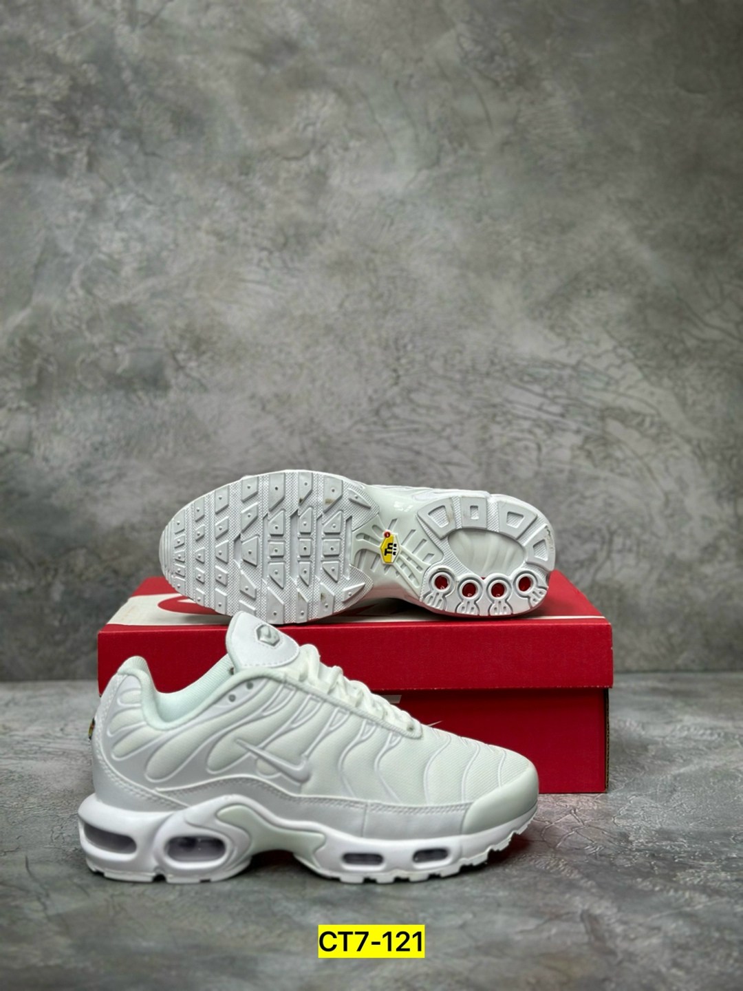 кроссовки nike tn air max plus,мужские кроссовки nike air max tn plus,nike air max plus tn white,кроссовки nike,nike air max tn plus