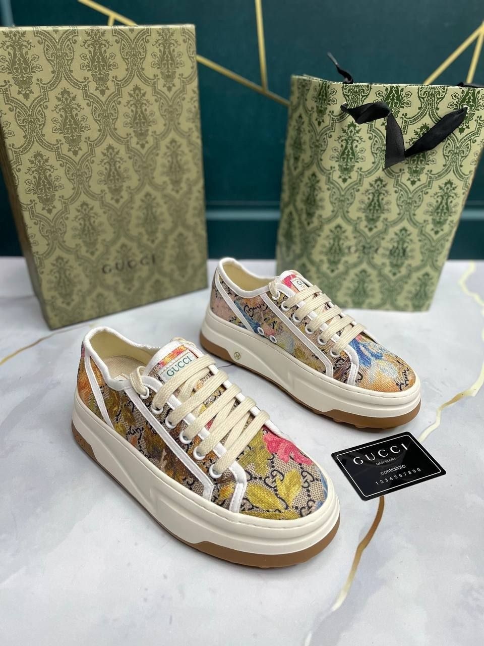 ,gucci кроссовки,кеды gucci,кроссовки гуччи женские,кеды гуччи