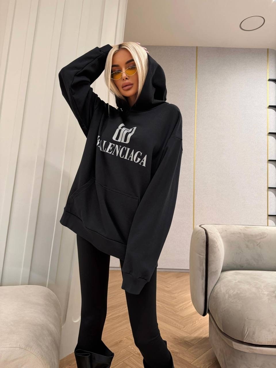костюм худи,стиль оверсайз,спортивные костюм,удлиненное худи