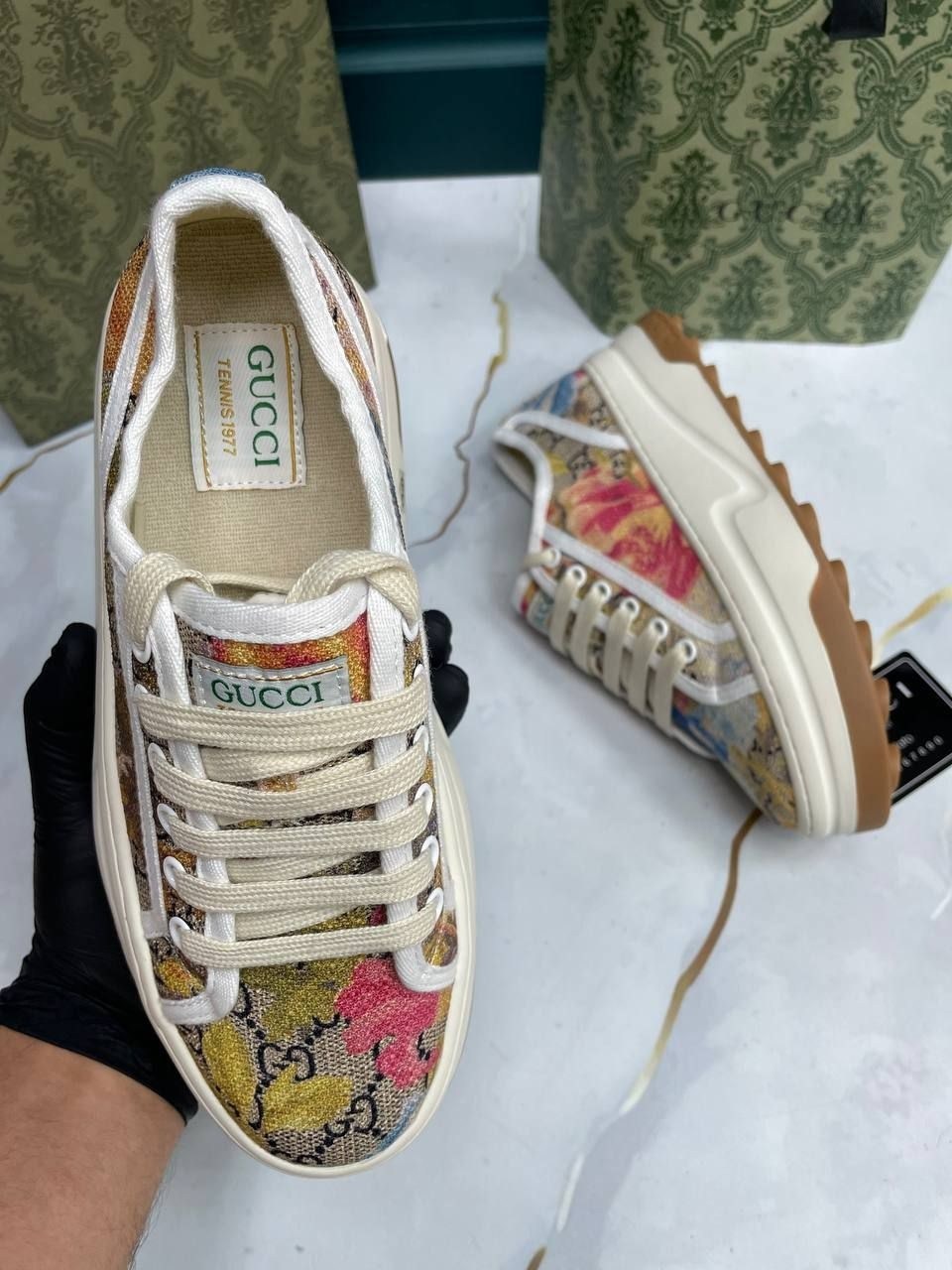 ,gucci кроссовки,кеды gucci,кроссовки гуччи женские,кеды гуччи