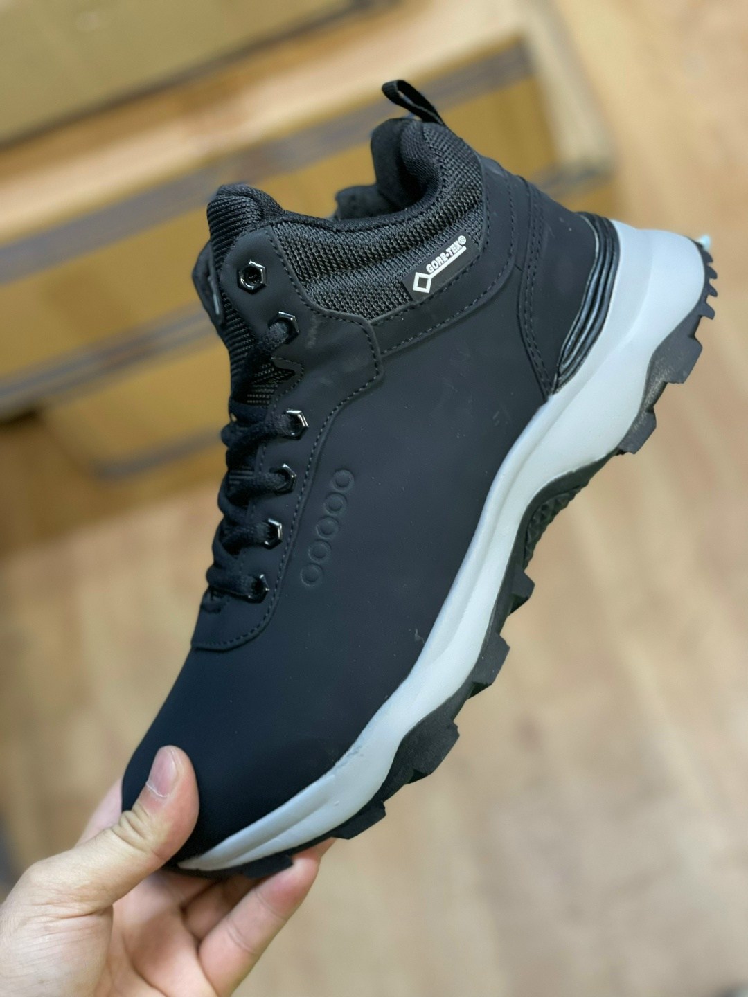 кроссовки мужские ecco,зимние кроссовки ecco мужские,мужские кроссовки зимние,,ботинки зимние ecco