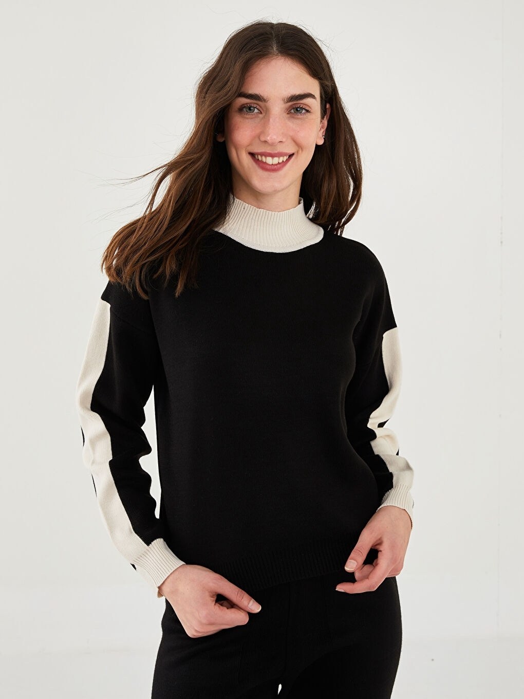 женская вязаная кофта,вязаная кофта,вязаные свитера,свитер кофта вязаная,свитер вязаный женский