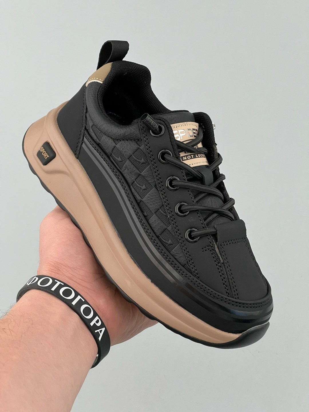 ,мужские кроссовки,мужские весенние кроссовки,кроссовки повседневные,кроссовки черные