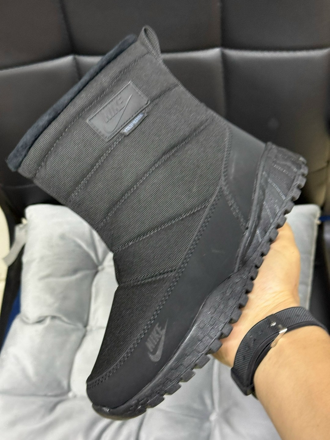 сапоги мужские зимние дутики адидас,дутики мужские зимние nike,дутики nike,дутики мужские зимние найк,сапоги найк мужские