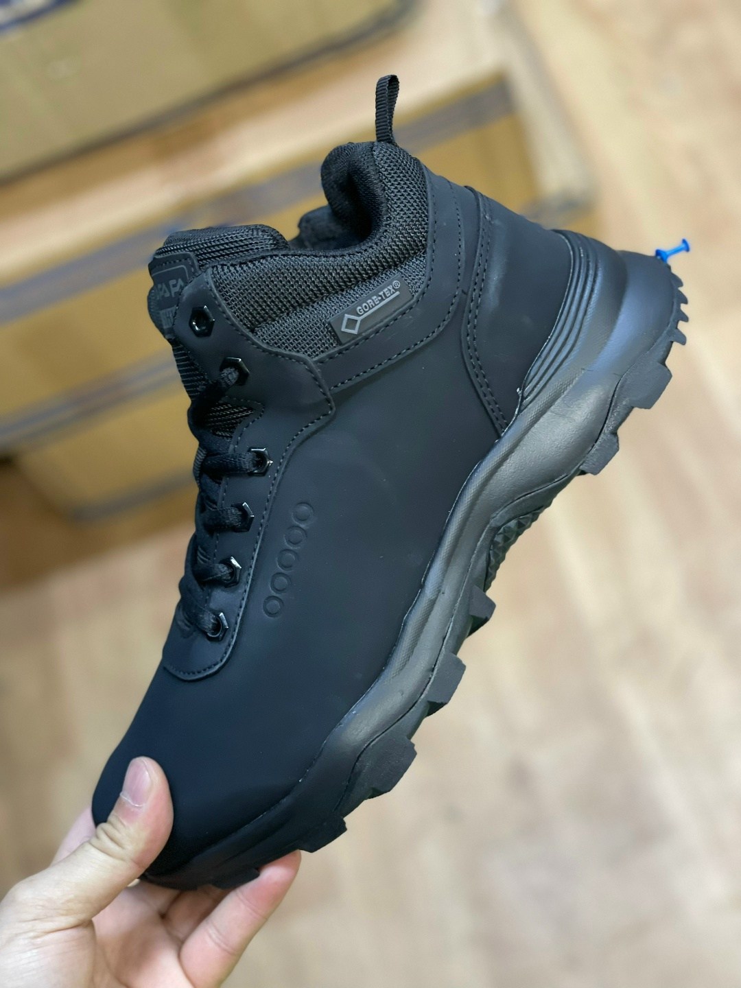 кроссовки мужские ecco,зимние кроссовки ecco мужские,мужские кроссовки зимние,,ботинки зимние ecco