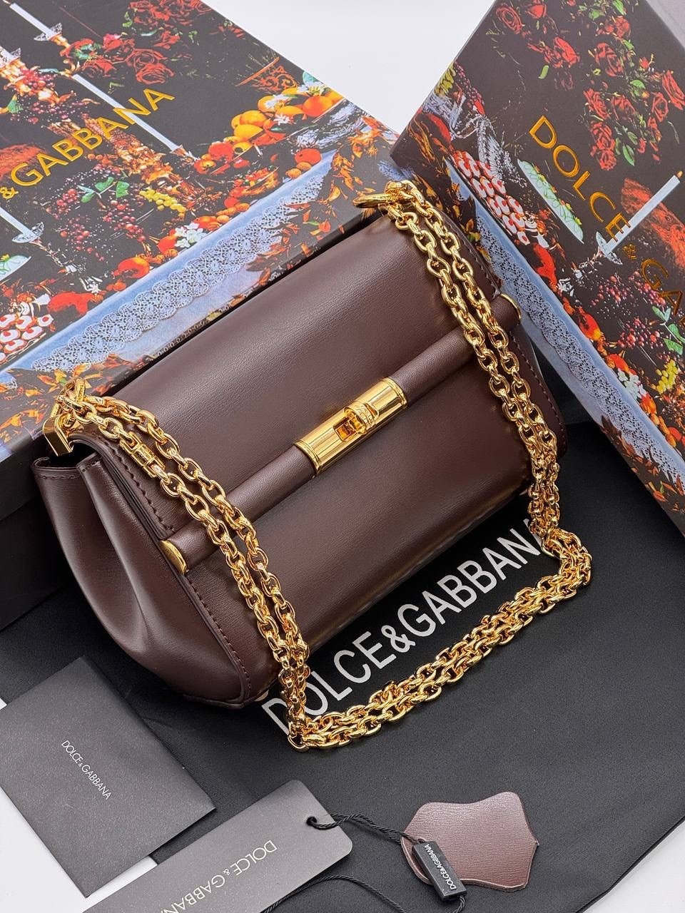 сумка,женская сумка,брендовая женская сумка,сумки модные,сумочка с цепочкой