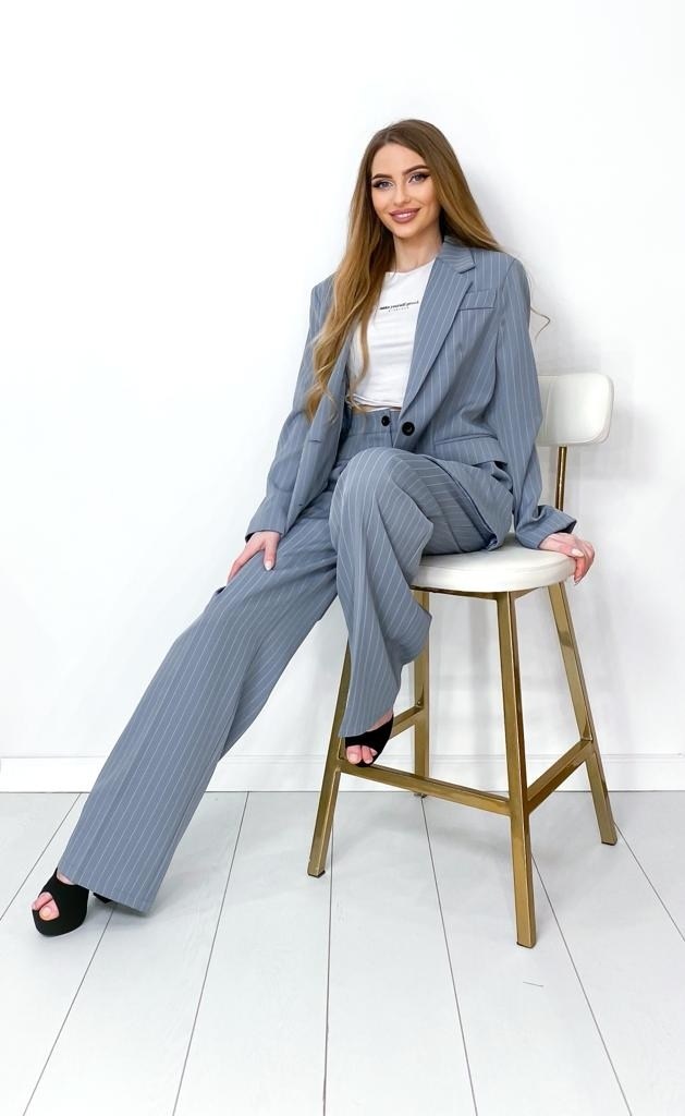 костюмы брючные,серый брючный костюм,женские брючные костюмы,костюм с брюками,женский брючный костюм двойка
