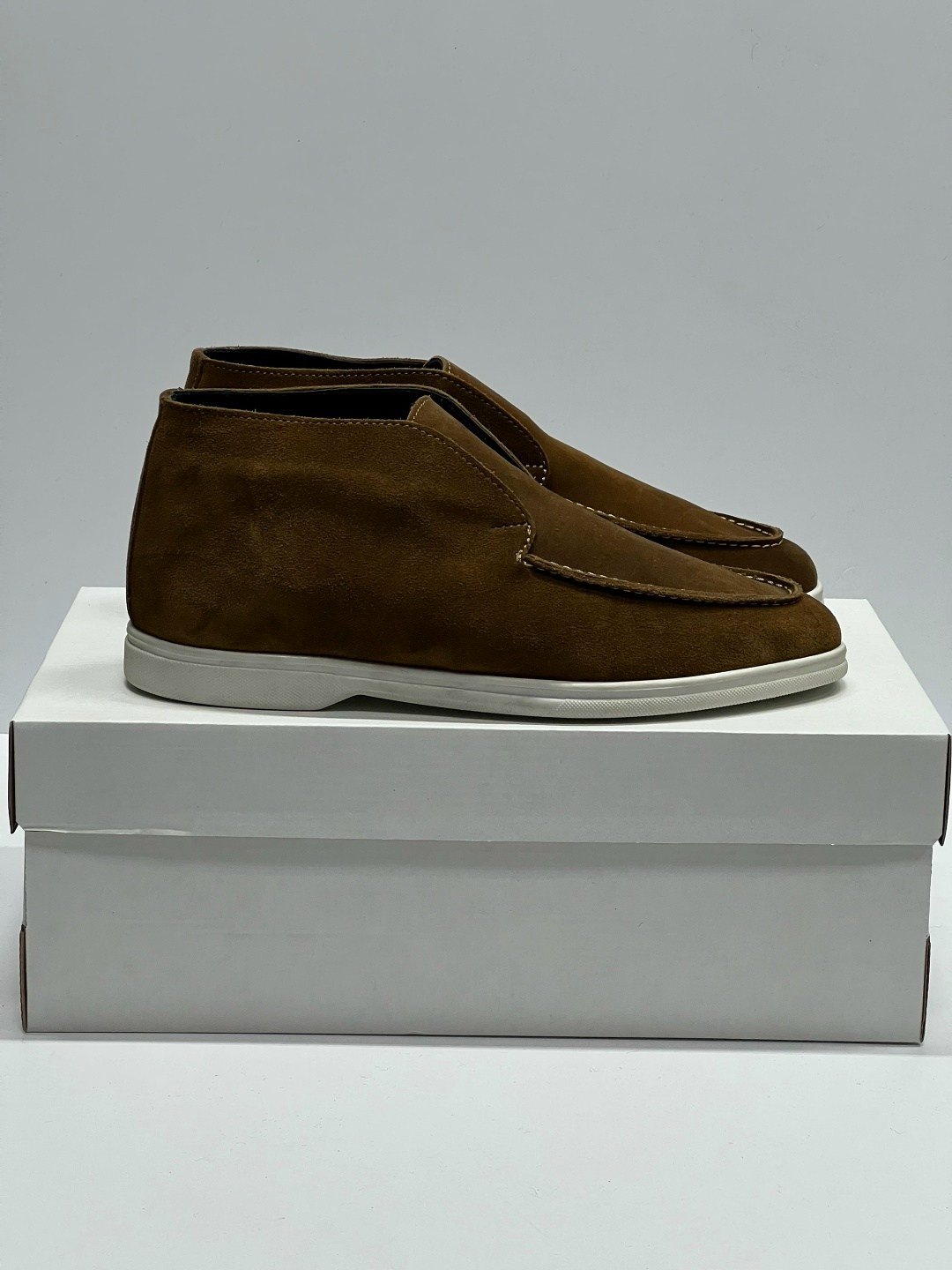 ,замшевые ботинки лоро пиано,замшевые ботинки,замшевые лоферы,лоферы мужские