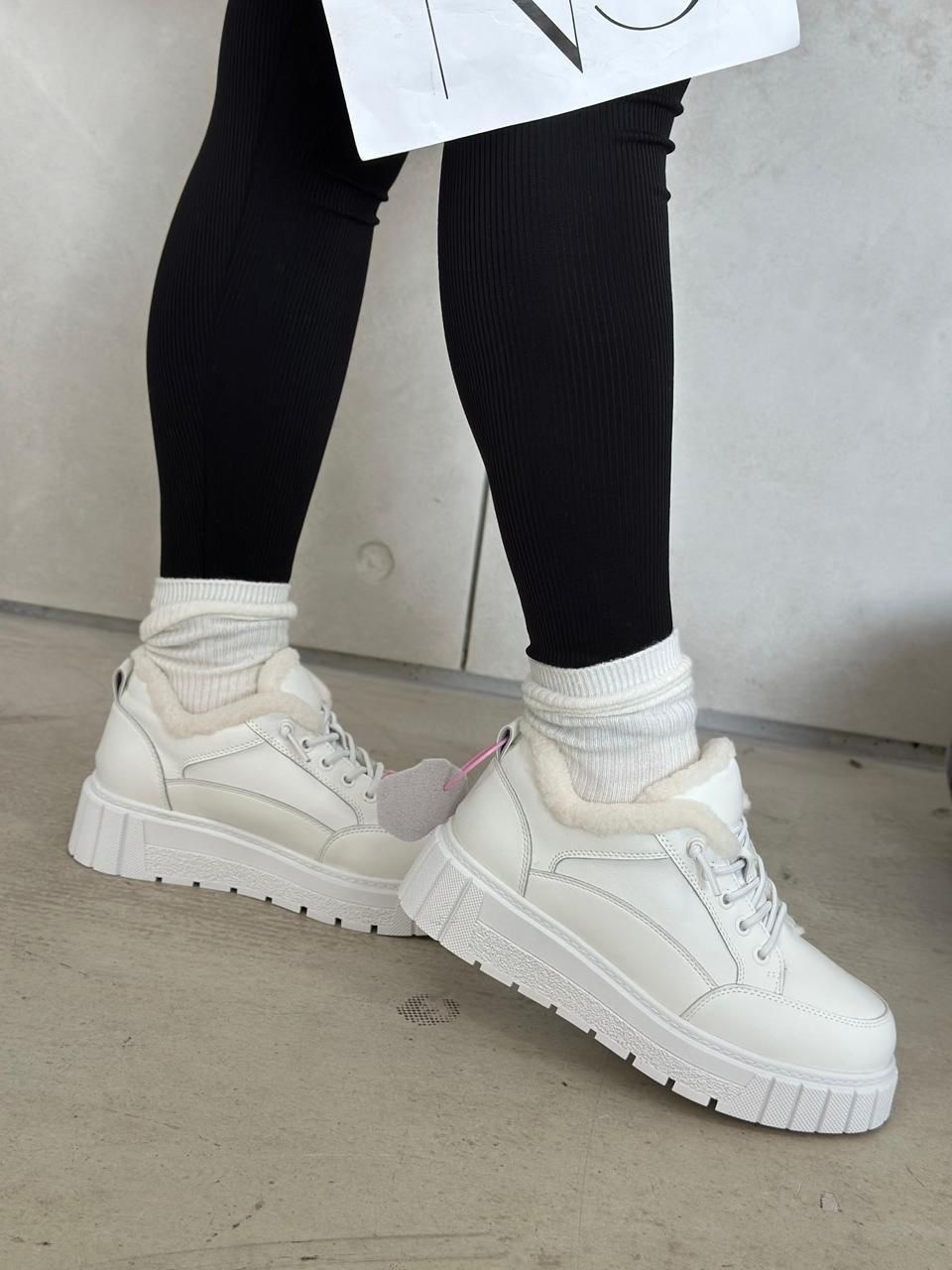 ,кроссовки женскиe,кроссовки для женщин, женская,кроссовки женские белые