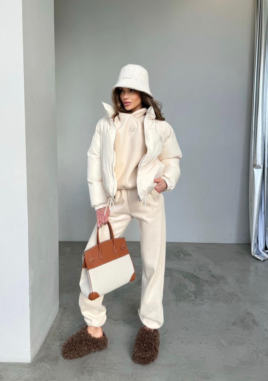 куртка теплая,зимние куртки,стильные куртки,зимняя куртка стильная,костюм бежевый