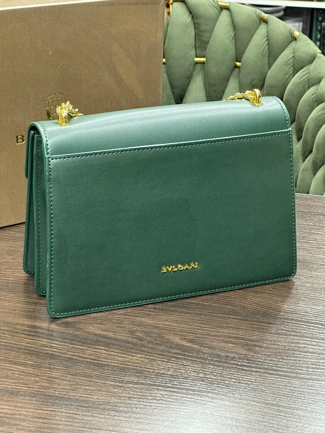 bvlgari сумка на плечо,сумка bvlgari,сумка женская bvlgari,кожаная сумка через плечо serpenti forever bvlgari,женская сумка