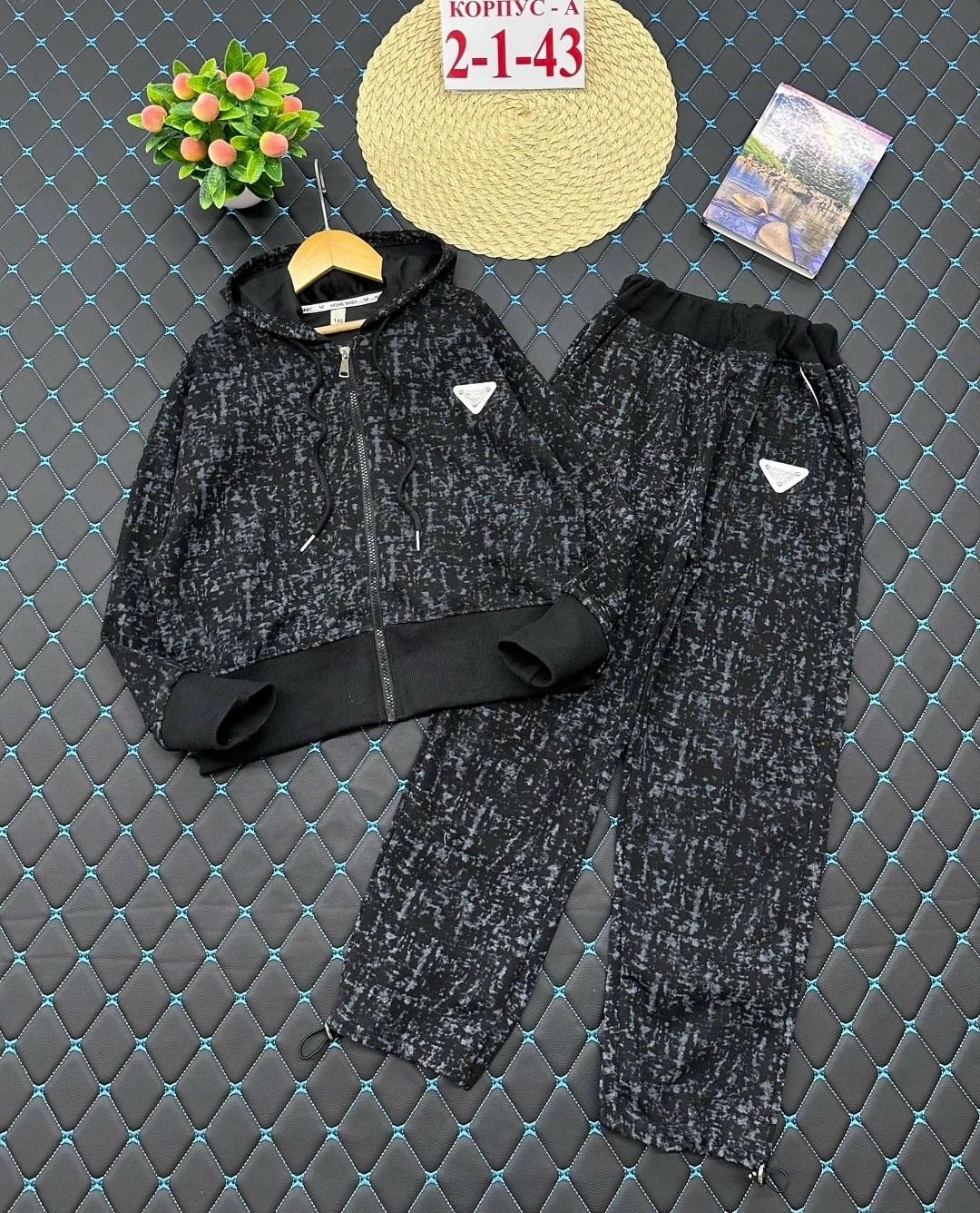 костюмы спортивные для девочки,спортивные костюм,детские костюмы, ,костюмы для девочек