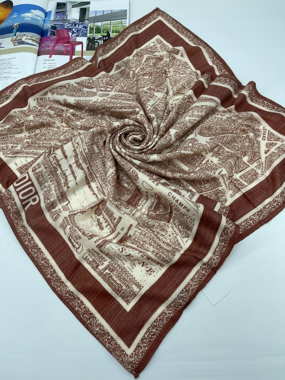 женские платки,платок брендовый,платки шарф,шелковый платок,платок палантин