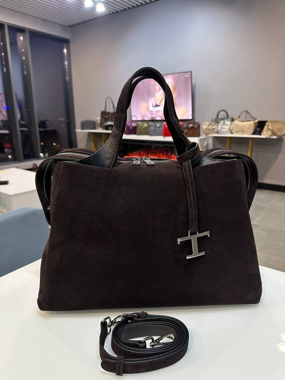 сумки,сумка,женская сумка,кожаная сумка,сумки коричневый